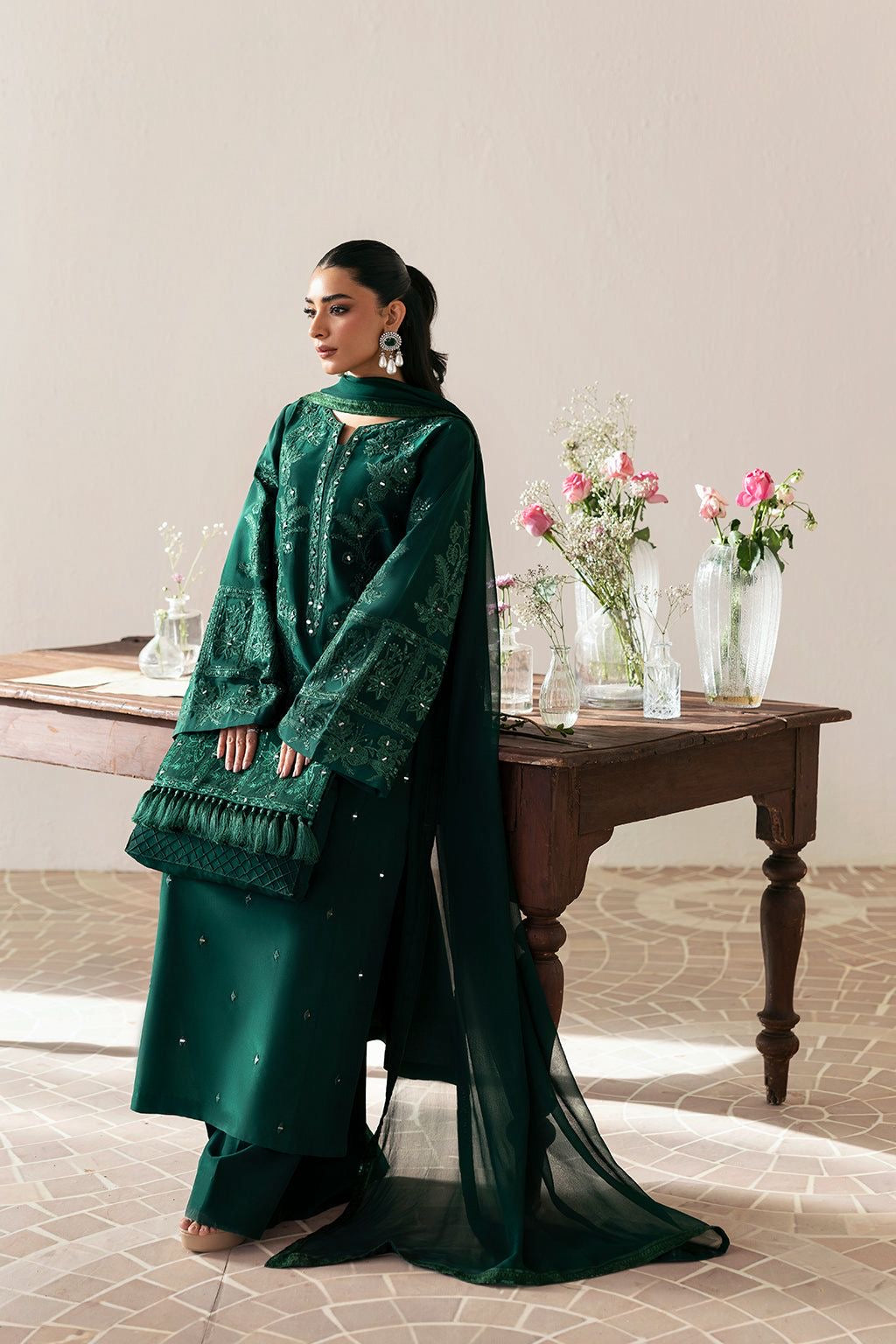 VANYA UNSTITCHED DHANAK EMBROIDERED 3PC WITH SHEESHA WORK EMBROIDERED SHAWL