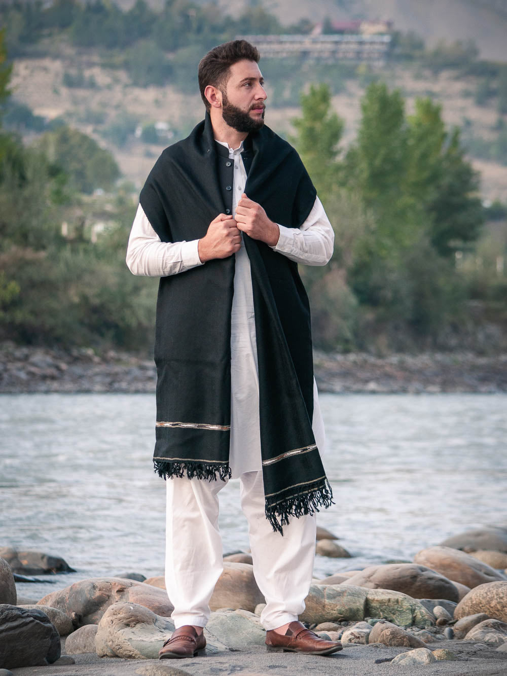 BLACK SWATI PASHMINA WOOLEN SHAWL FOR MEN LIGHT-WEIGHT