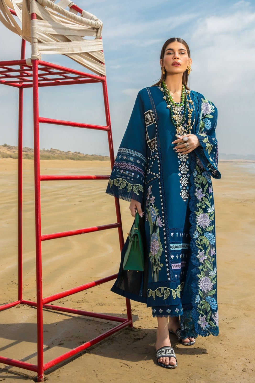 CRIMSON UNSTITCHED LUXURY DHANAK EMBROIDERED 3PC WITH PASHMINA WOOL SHAWL