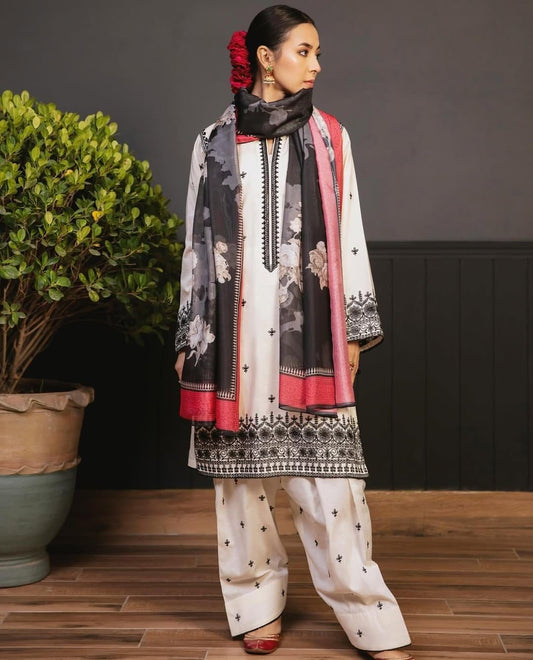 COCO BY ZARA SHAHJAHAN SUMMER LAWN 3PC WITH VOIL LAWN DUPATTA