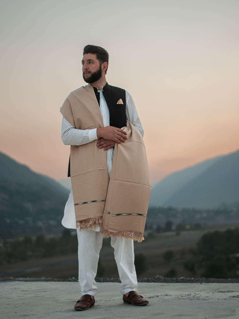 PURE PASHMINA WOOLEN SHAWL FOR MEN LIGHT-WEIGHT