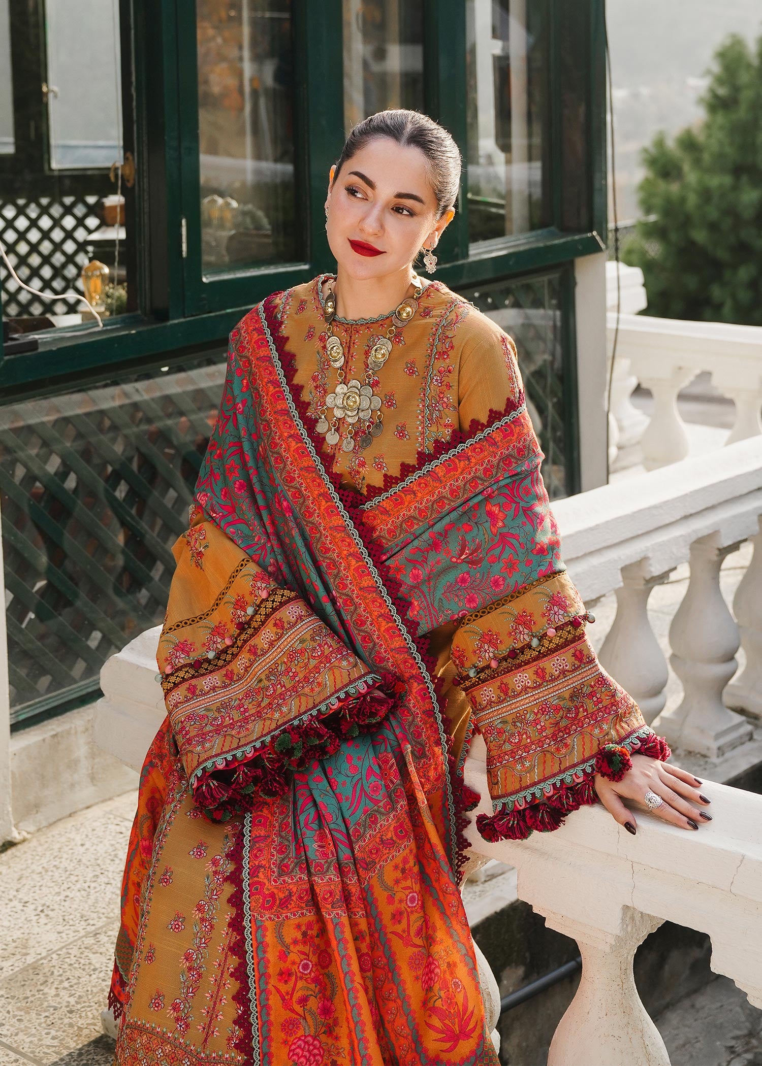 HUSSAIN REHAR LUXURY UNSTITCHED DHANAK EMBROIDERED 3PC WITH PRINTED SHAWL