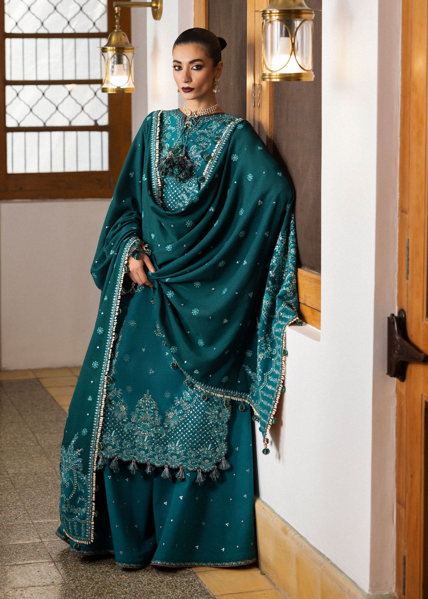 HUSSAIN REHAR LUXURY UNSTITCHED DHANAK EMBROIDERED 3PC WITH DHANAK EMBROIDERED SHAWL
