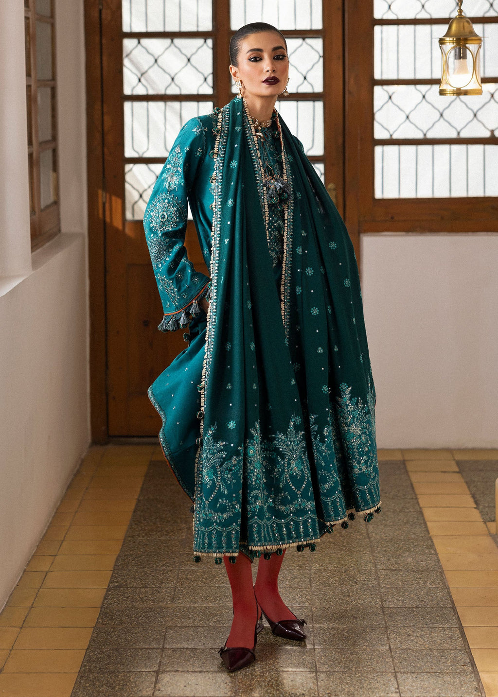 HUSSAIN REHAR LUXURY UNSTITCHED DHANAK EMBROIDERED 3PC WITH DHANAK EMBROIDERED SHAWL