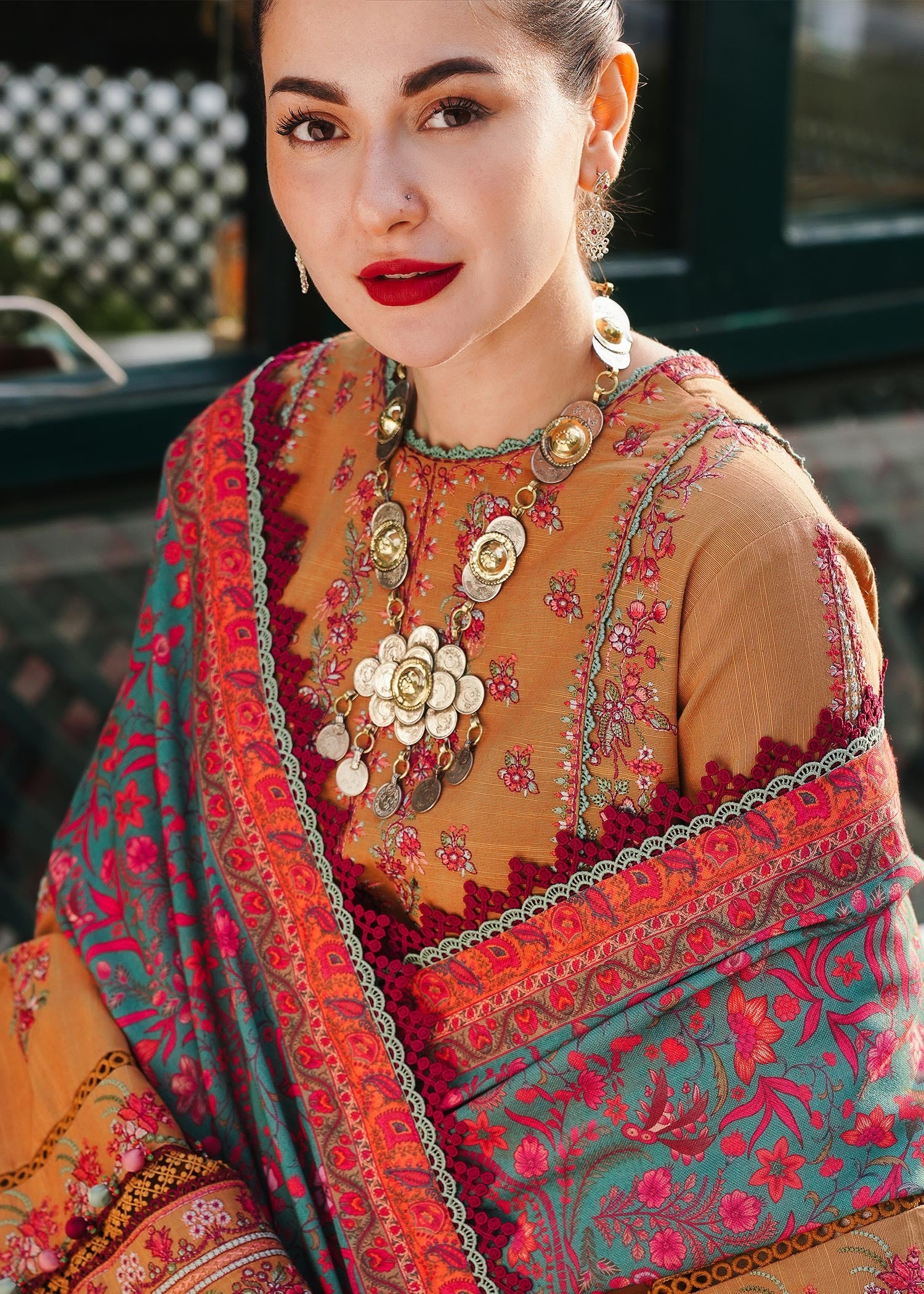HUSSAIN REHAR LUXURY UNSTITCHED DHANAK EMBROIDERED 3PC WITH PRINTED SHAWL
