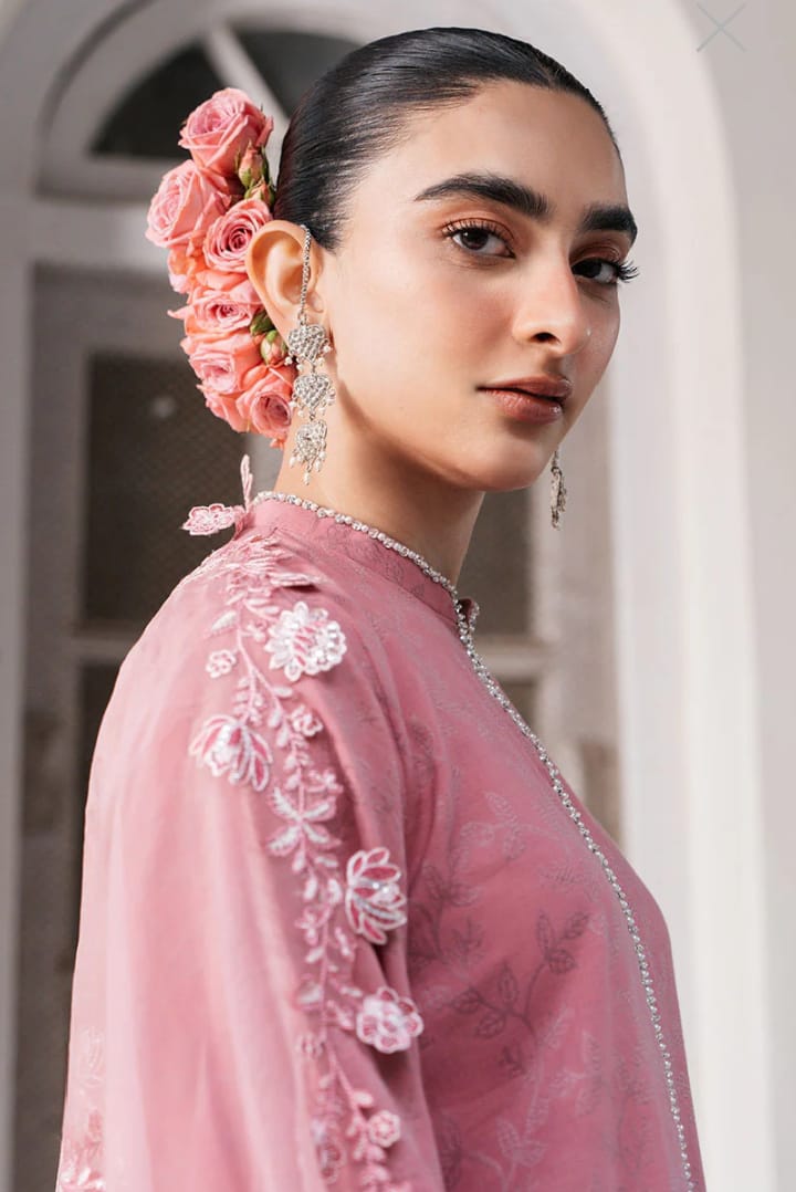 CROSS STITCH EMBROIDED LAWN 3PC WITH ORGANZA CUTWORK EMBROIDED DUPATTA