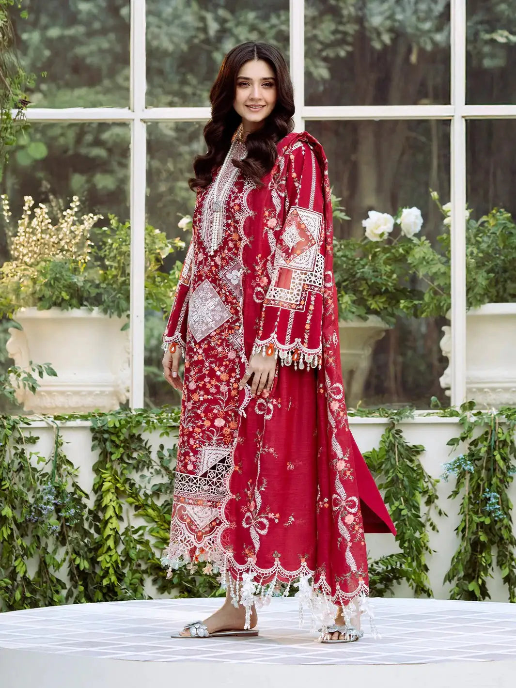 BIN_ILYAS DHANAK EMBROIDERED 3PC WITH DHANAK EMBROIDERED SHAWL